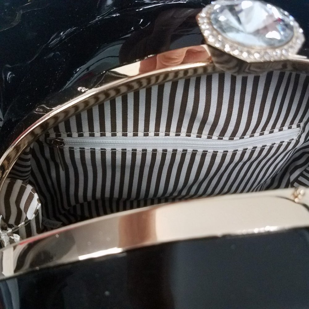 Ruby Black Patent Leather Hand Bag Shoulder Bag - Picture 6 of 15